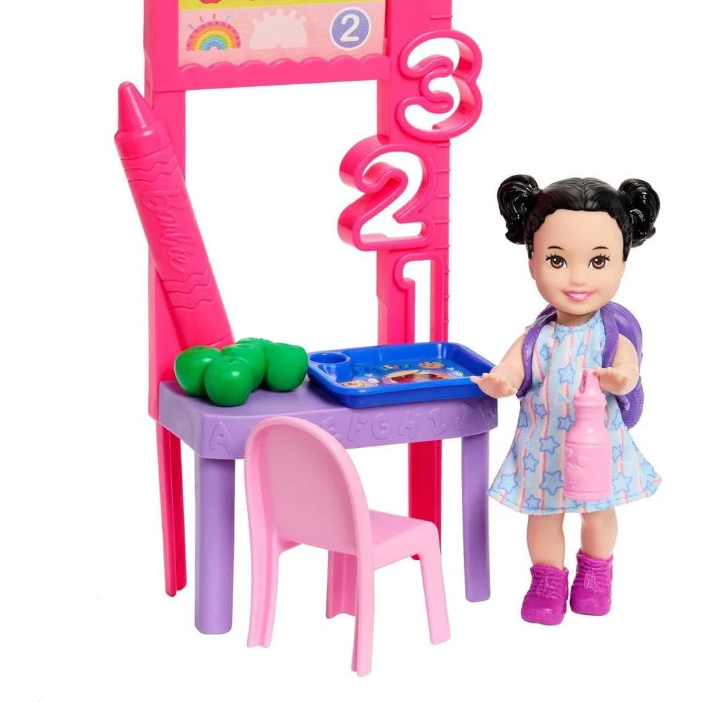 Set Barbie Careers Teacher con muñeca, tabla de lecciones, niña y accesorios para explorar roles educativos