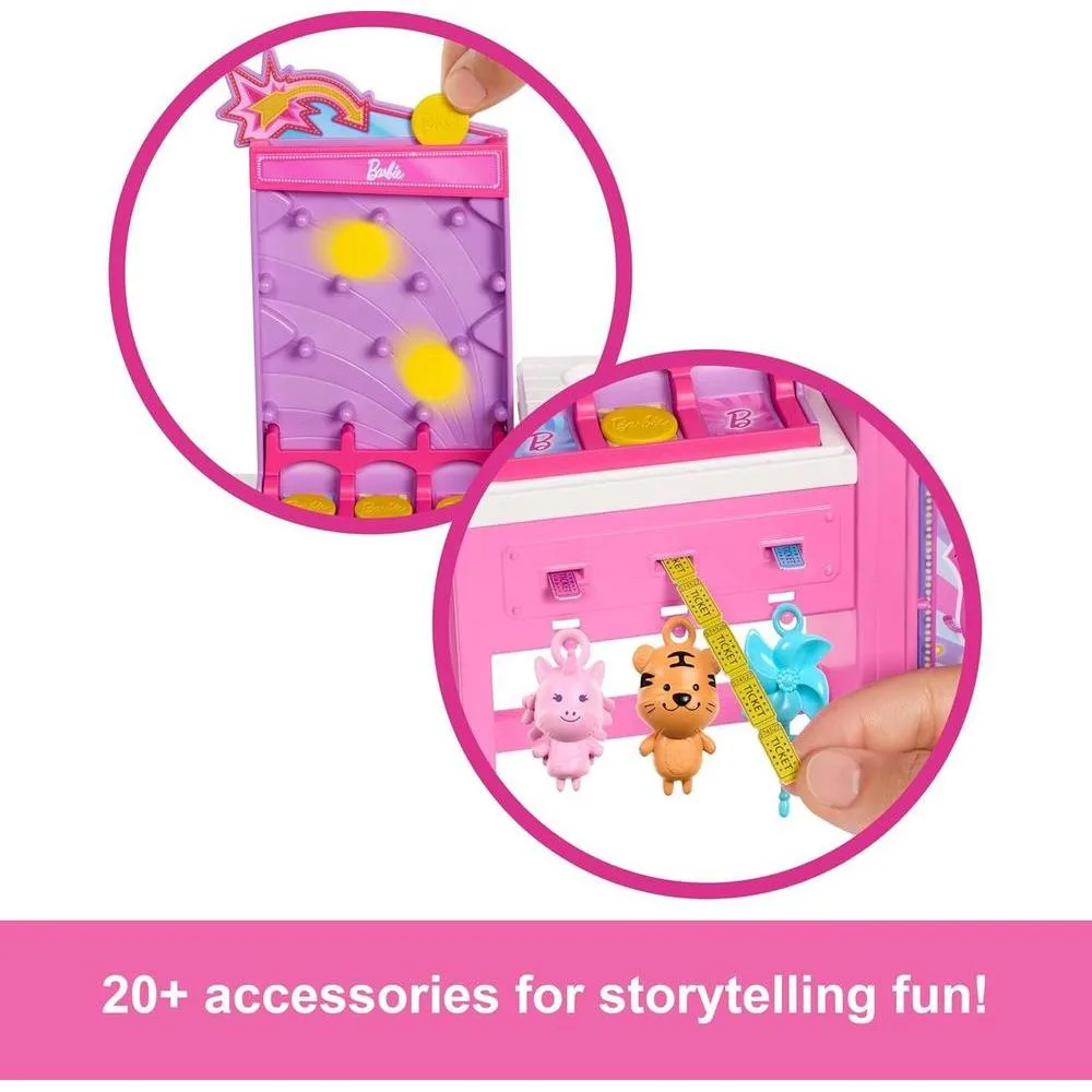 Barbie Mysteries: Muñeca Malibu y Set de Cabina de Juegos de Algodón de Azúcar con 20 Accesorios