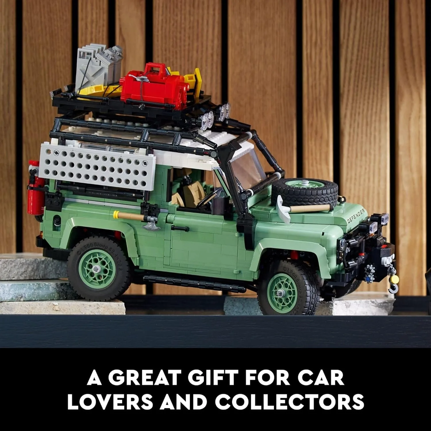 LEGO Icons Land Rover Classic Defender 90 - Building Set