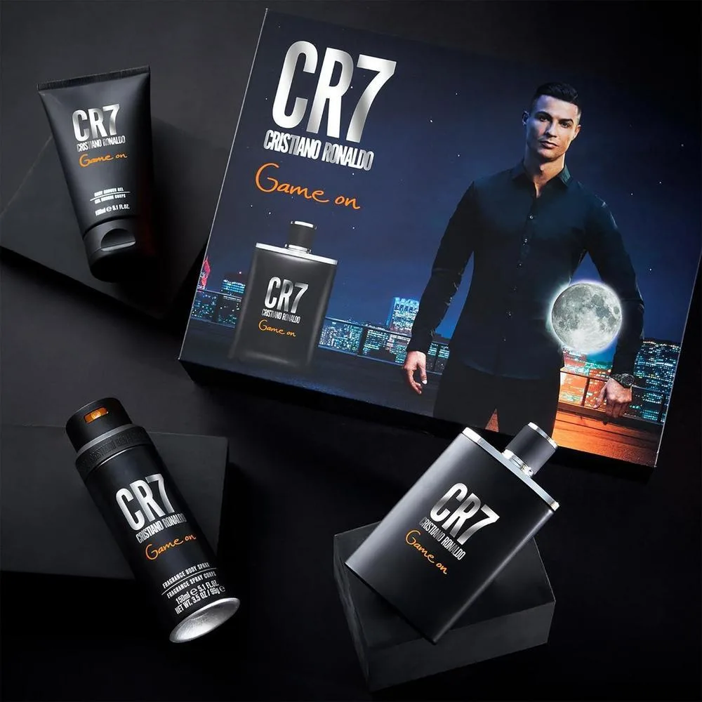 Game On de Cristiano Ronaldo para hombres – Juego de regalo de 3 piezas con espray de eau de toilette, gel de ducha y espray corporal