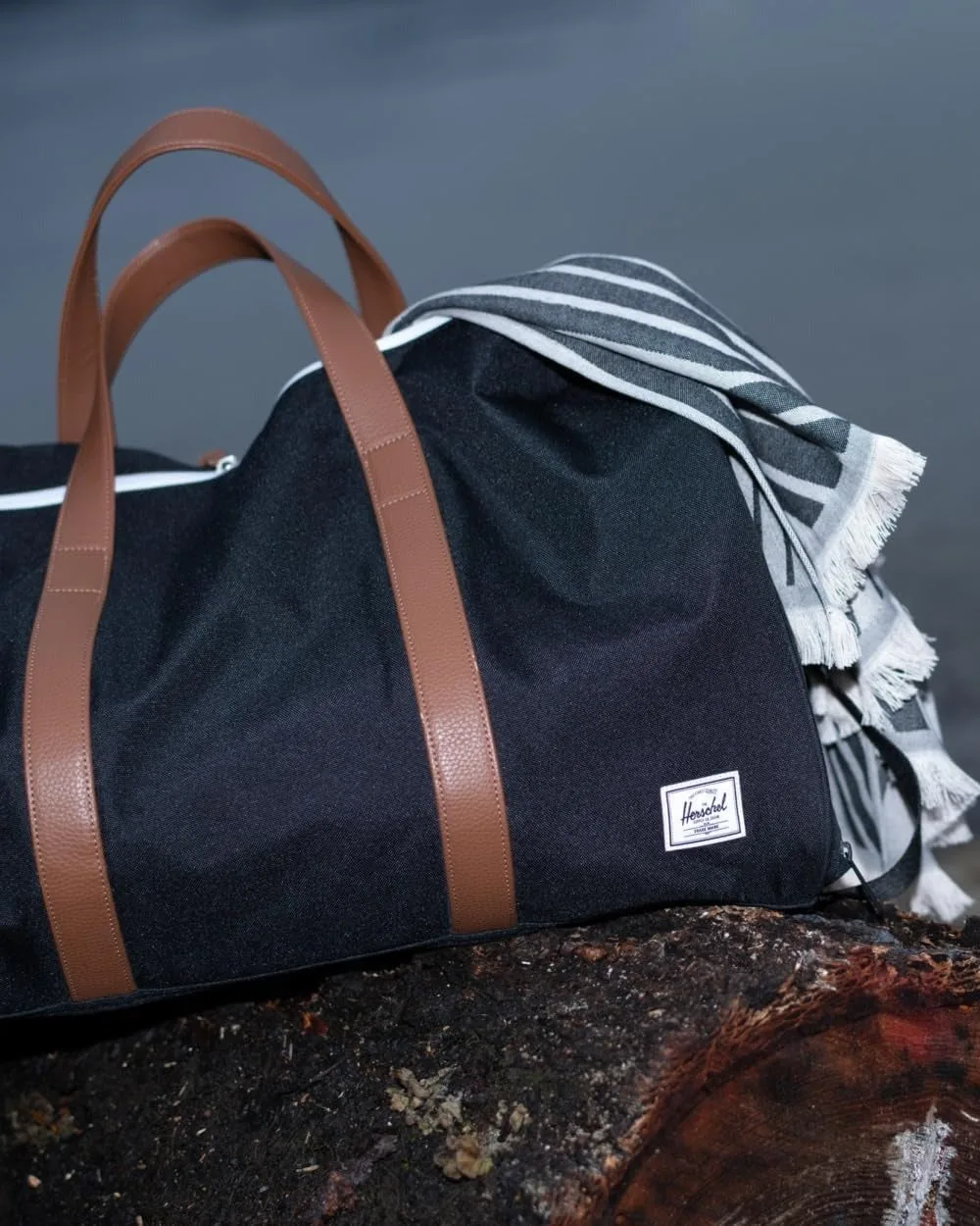 Herschel Unisex Novel Duffle