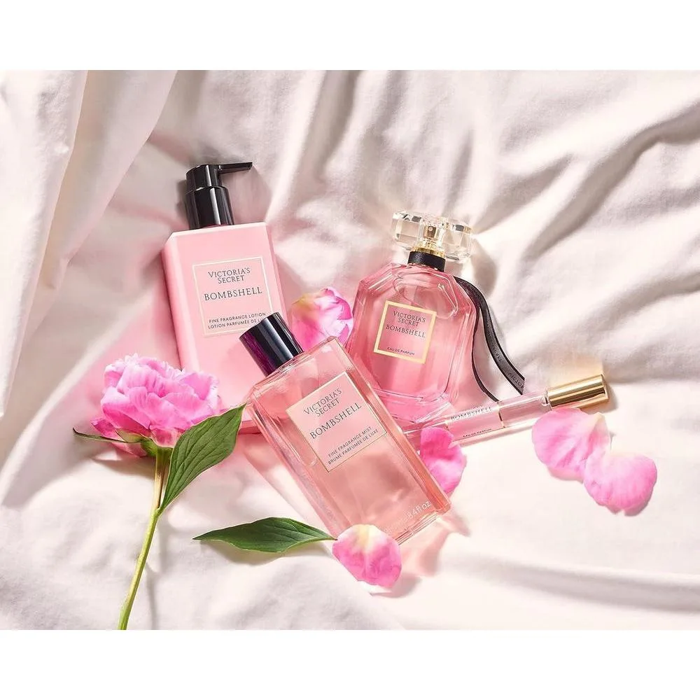 Victoria's Secret Bombshell Fragancia fina en spray de larga duración con notas de maracuyá, peonía y orquídea