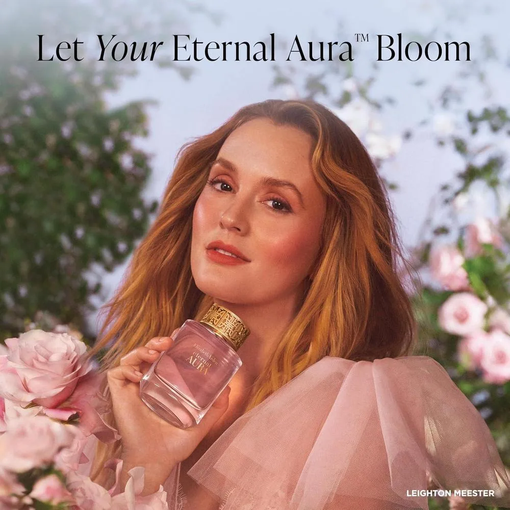 Perfume Eternal Aura Eau de Parfum Elizabeth Arden con notas de pimienta rosa, magnolia y sándalo, aroma floral y ámbar