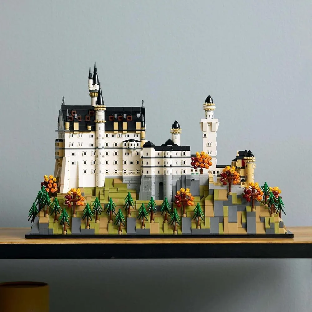 LEGO 21063 Arquitectura Castillo Neuschwanstein, Juguetes de Construcción para Cumpleaños, Bloques para Hombres y Mujeres
